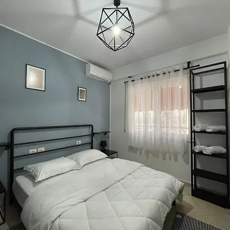 Apartment Charming 2 Bedroom In New Bazaar, Tirana